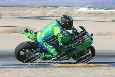 media/Dec-05-2024-Racers Edge (Thu) [[e102e0690b]]/3-B Group/Session 1 (Turn 9 Inside)/